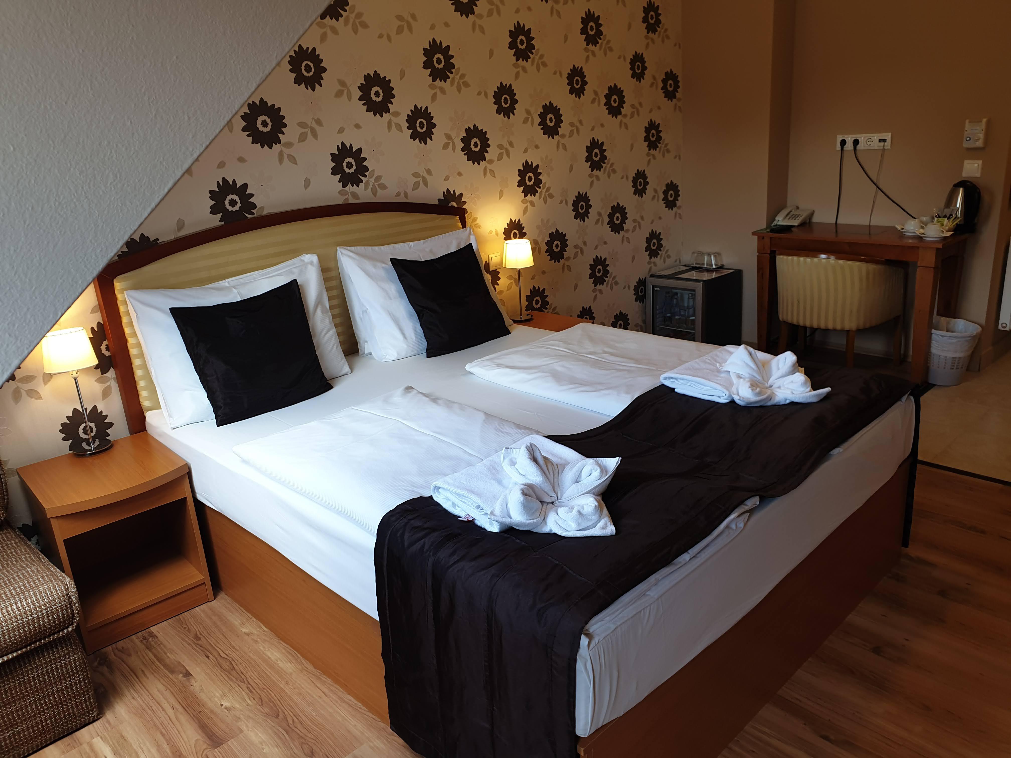 Six Inn Hotel Budapest Extérieur photo