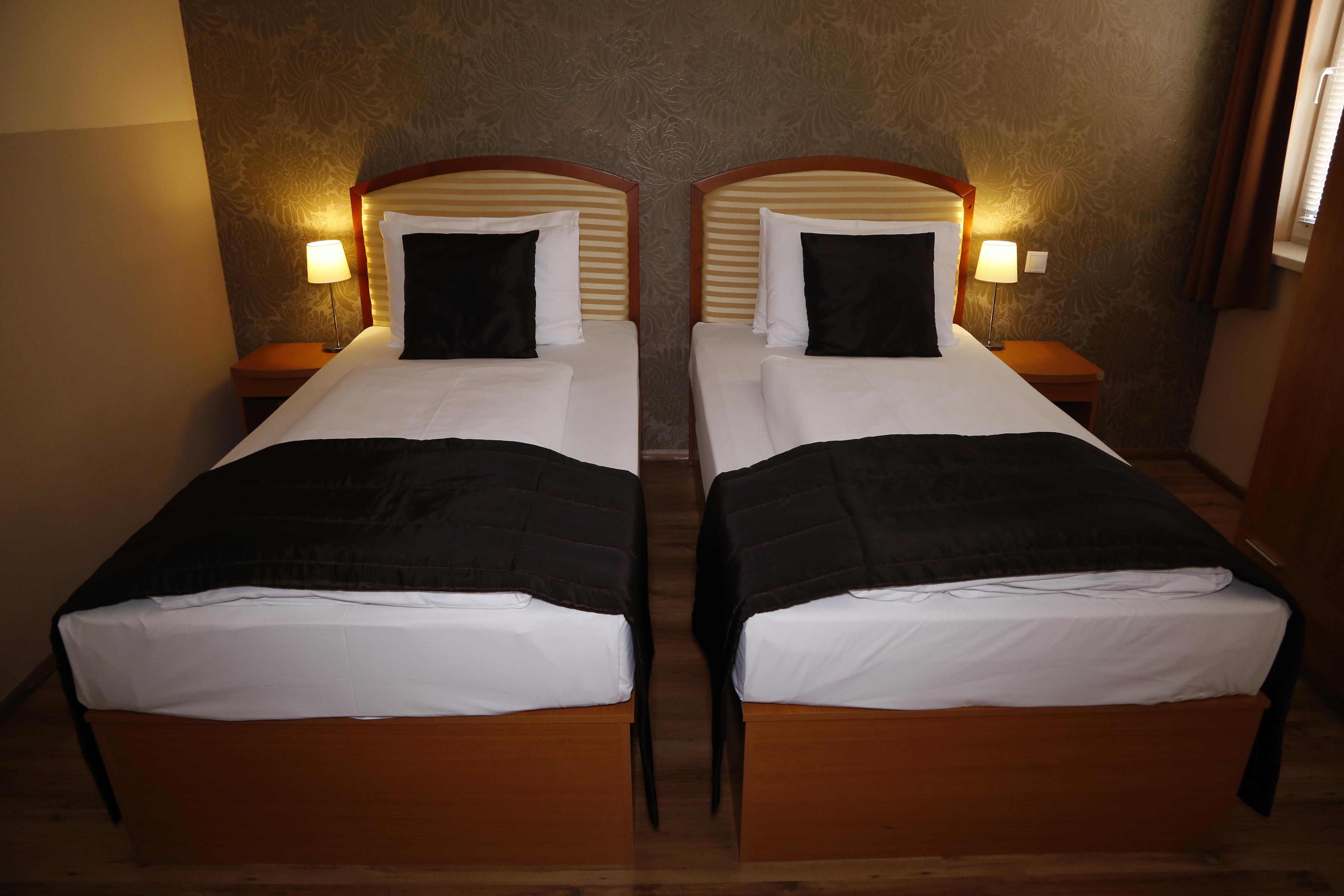 Six Inn Hotel Budapest Extérieur photo